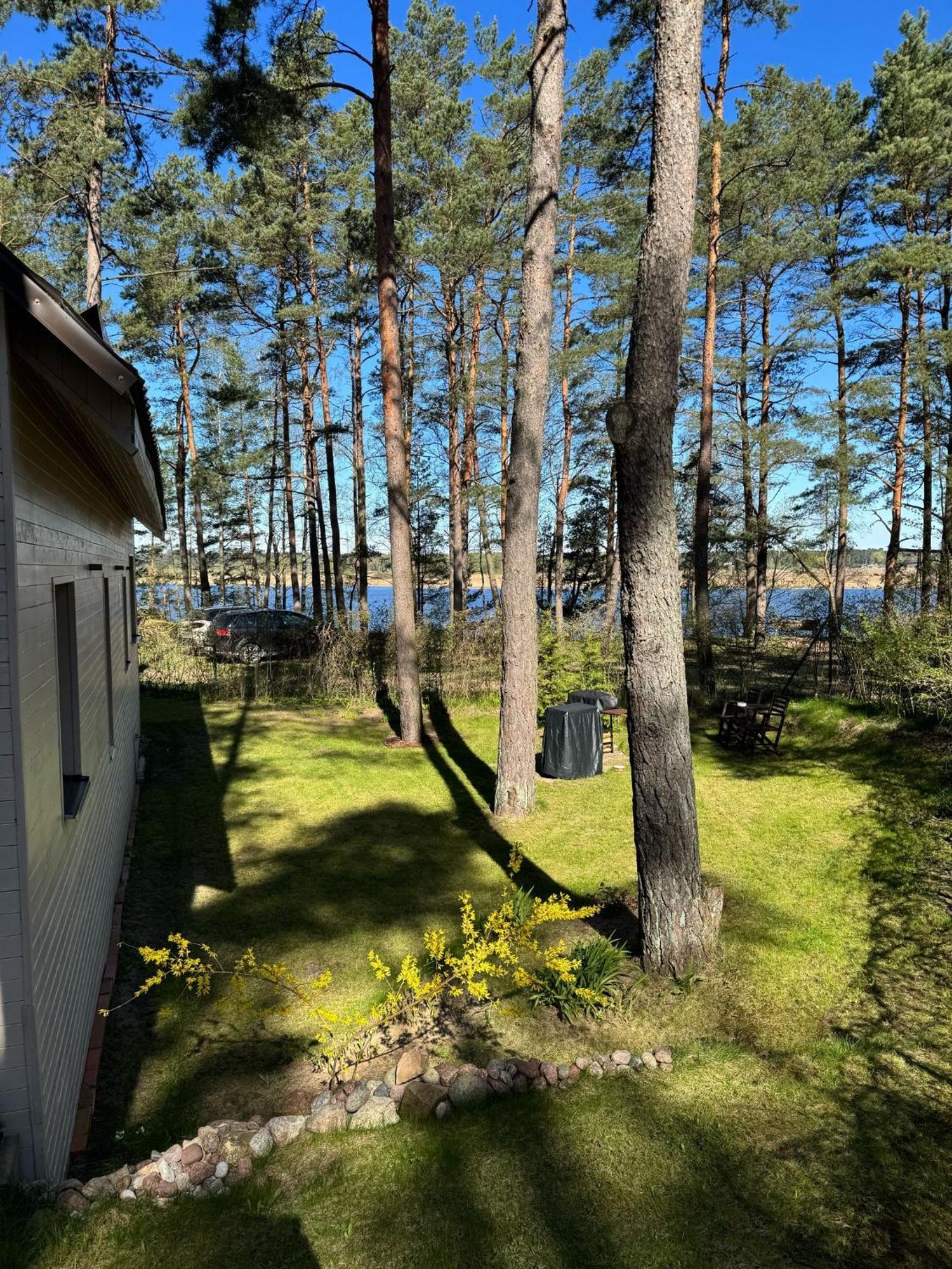 River Bank Vacation Home Jūrkalne Exteriér fotografie